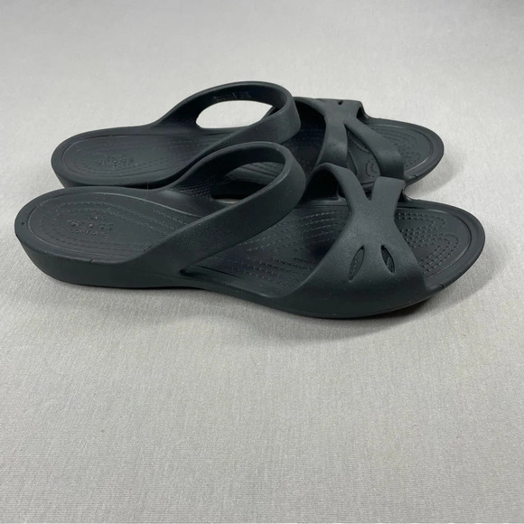 Crocs Kelli Black Slip on Sandals - Picture 1 of 6